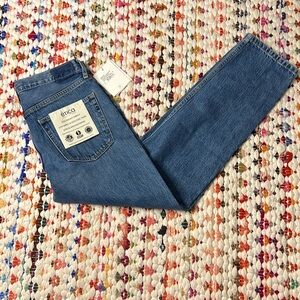 NWT Etica Finn slim straight under current Jeans size 29
